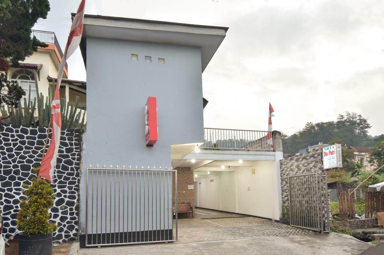 Dua Putri Villa Pasuruan Eksteriør billede